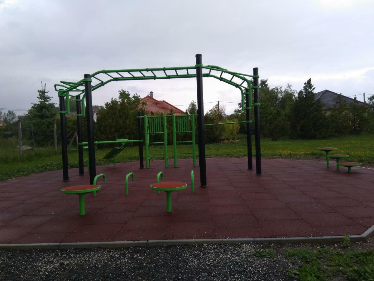מלון Zalahaláp Jucus Vendeghaz מראה חיצוני תמונה